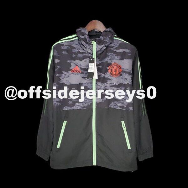 21 22 Windbreaker Manchester United Black and Grey Camouflage