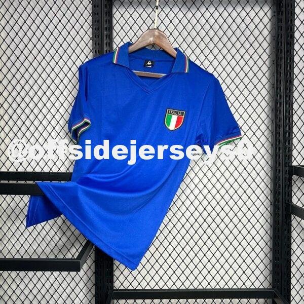 Italy 1982 Home Retro Jersey