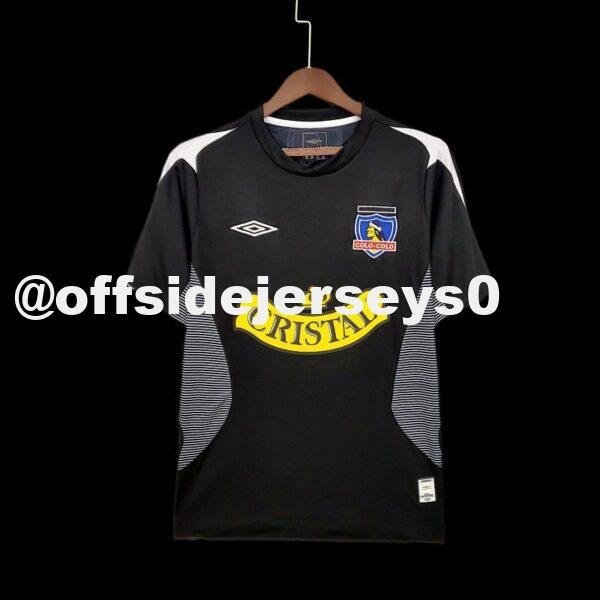 Retro 2006 colo colo away