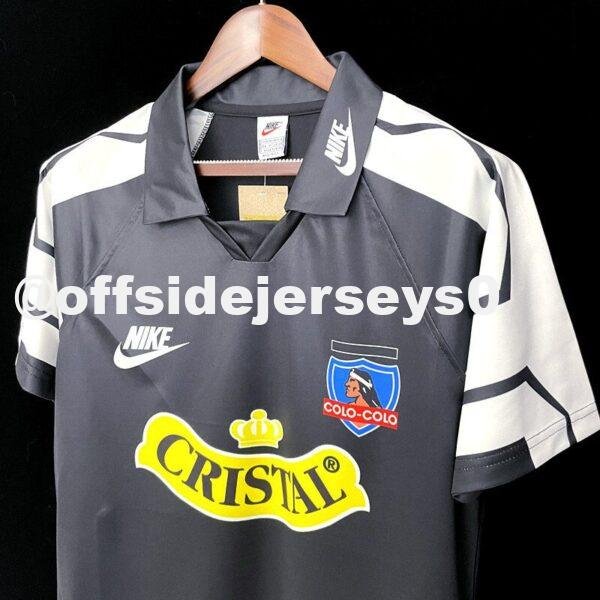 Retro 95 96 Colo Colo away