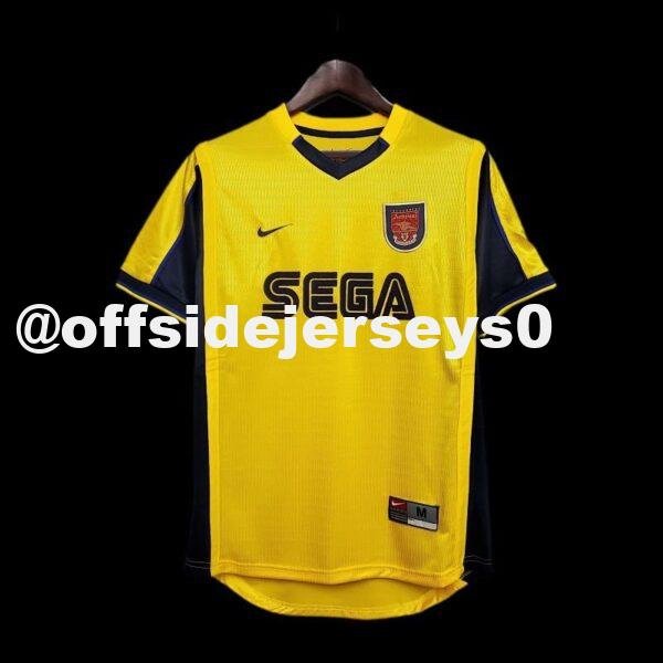 Retro 99 00 Arsenal away
