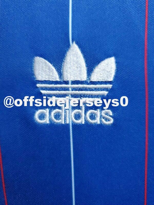 Retro France 1982 home